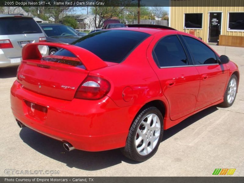 Flame Red / Dark Slate Gray 2005 Dodge Neon SRT-4