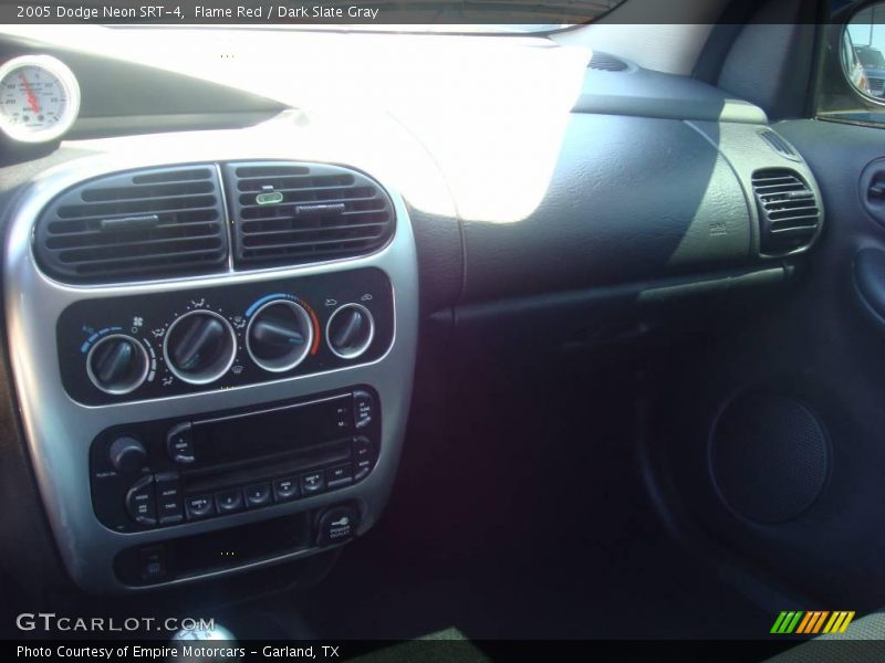 Flame Red / Dark Slate Gray 2005 Dodge Neon SRT-4