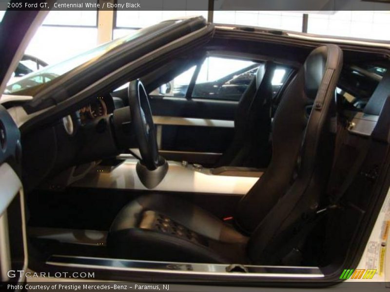Centennial White / Ebony Black 2005 Ford GT