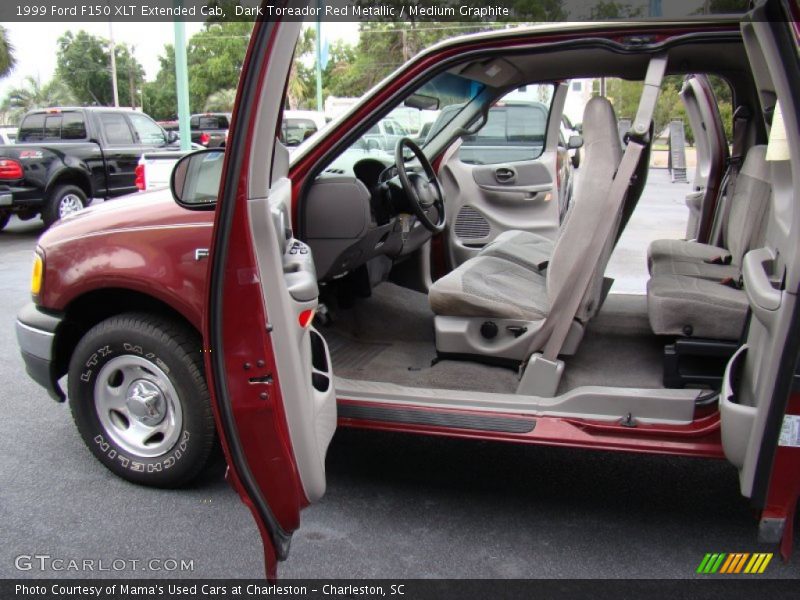 Dark Toreador Red Metallic / Medium Graphite 1999 Ford F150 XLT Extended Cab