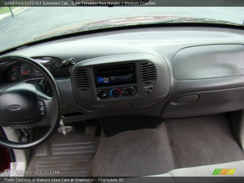 Dark Toreador Red Metallic / Medium Graphite 1999 Ford F150 XLT Extended Cab