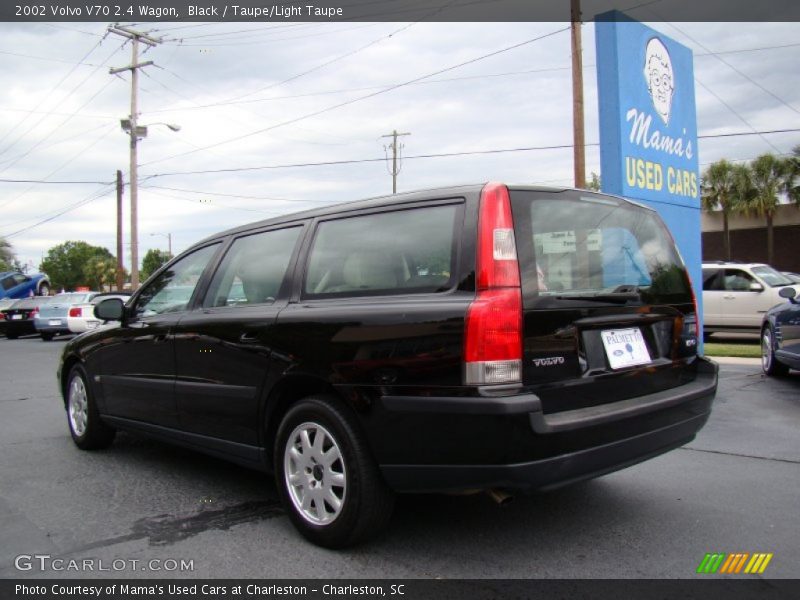 Black / Taupe/Light Taupe 2002 Volvo V70 2.4 Wagon