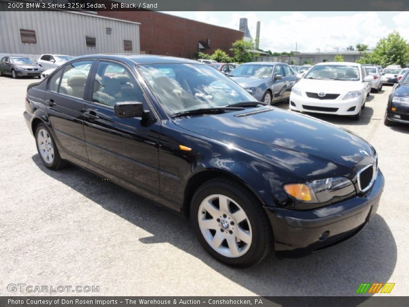 Jet Black / Sand 2005 BMW 3 Series 325xi Sedan