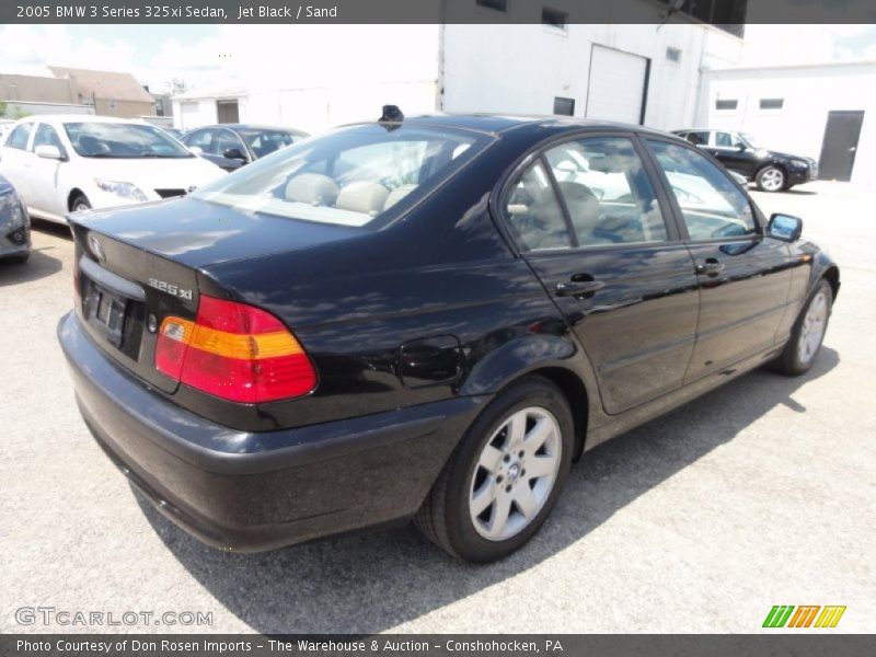 Jet Black / Sand 2005 BMW 3 Series 325xi Sedan