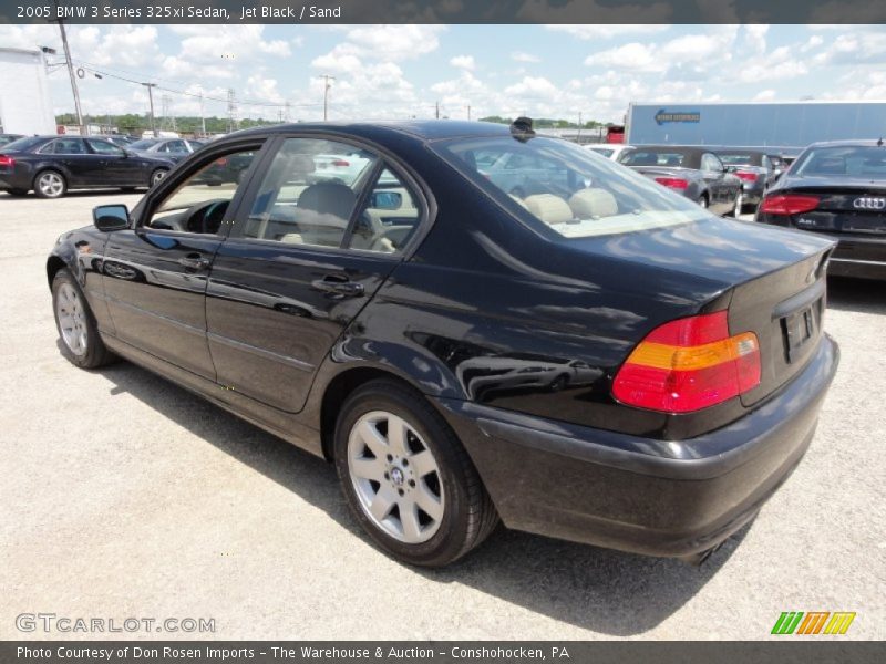 Jet Black / Sand 2005 BMW 3 Series 325xi Sedan