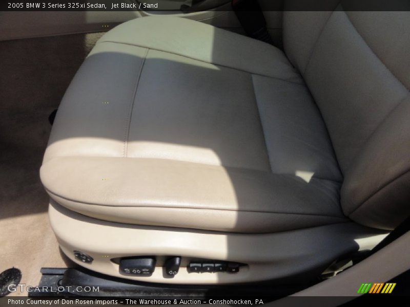 Jet Black / Sand 2005 BMW 3 Series 325xi Sedan