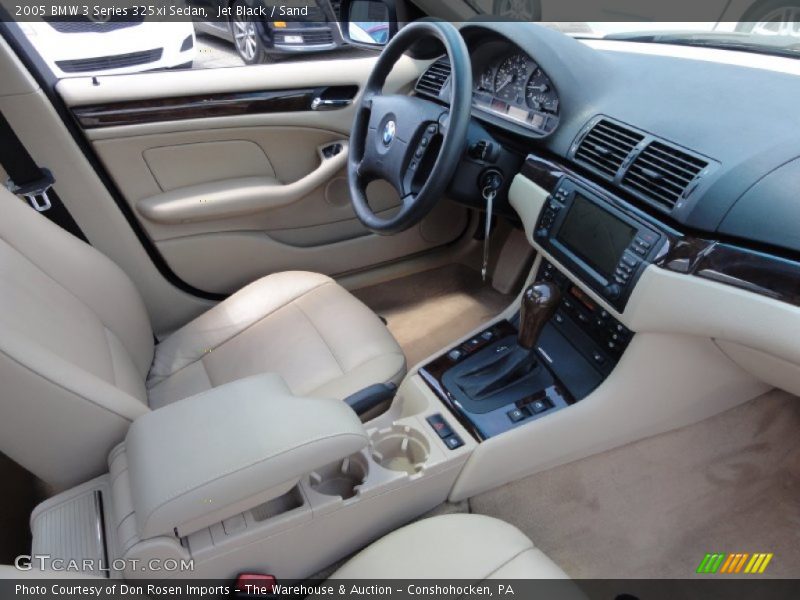 Jet Black / Sand 2005 BMW 3 Series 325xi Sedan