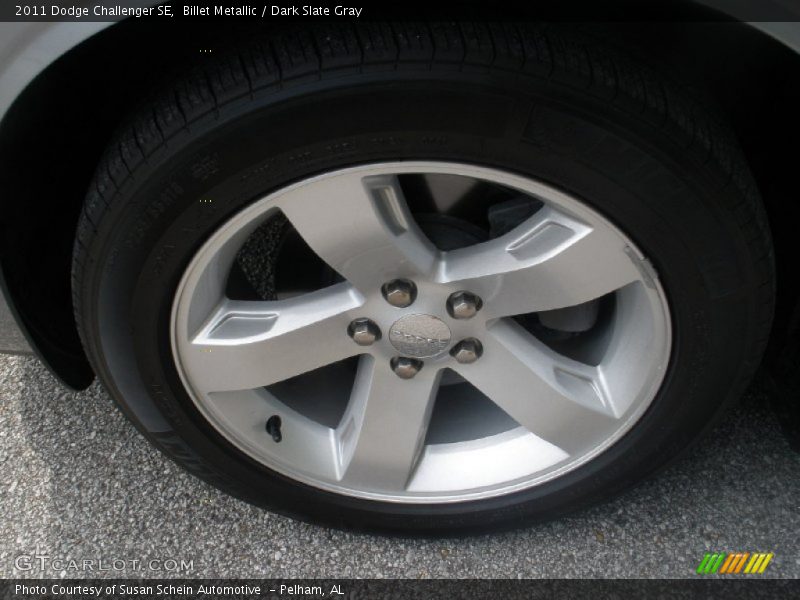 Billet Metallic / Dark Slate Gray 2011 Dodge Challenger SE