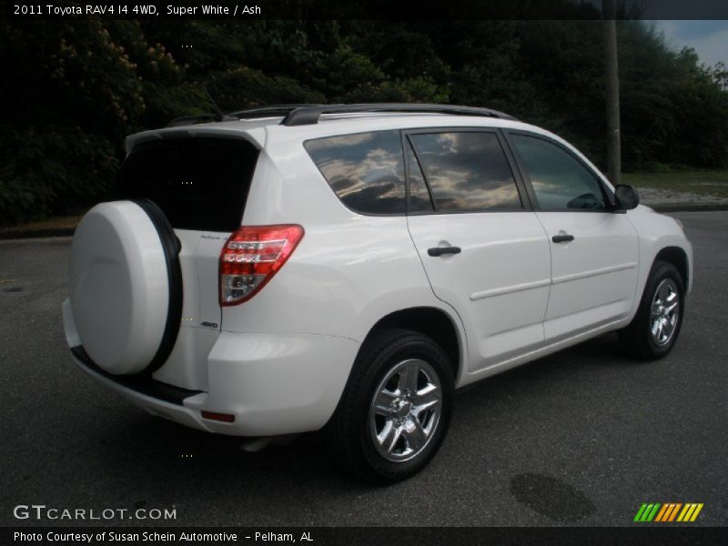 Super White / Ash 2011 Toyota RAV4 I4 4WD