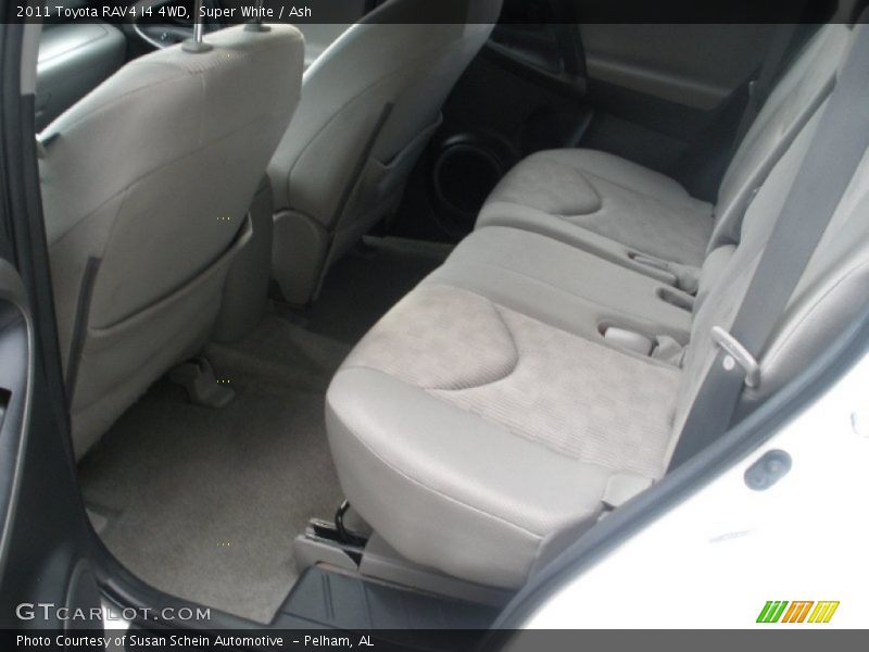Super White / Ash 2011 Toyota RAV4 I4 4WD