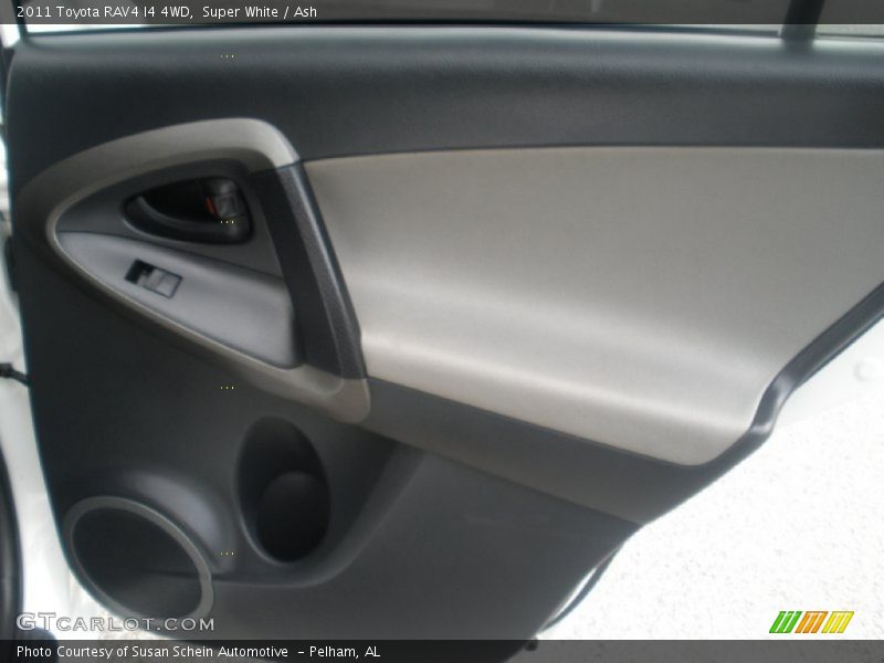 Super White / Ash 2011 Toyota RAV4 I4 4WD