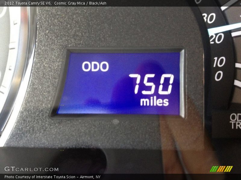 Cosmic Gray Mica / Black/Ash 2012 Toyota Camry SE V6