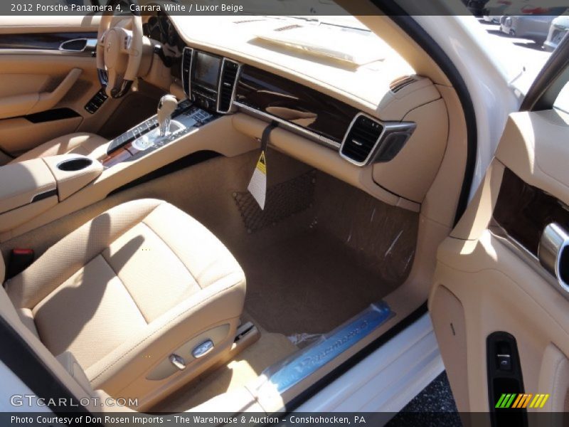 Carrara White / Luxor Beige 2012 Porsche Panamera 4