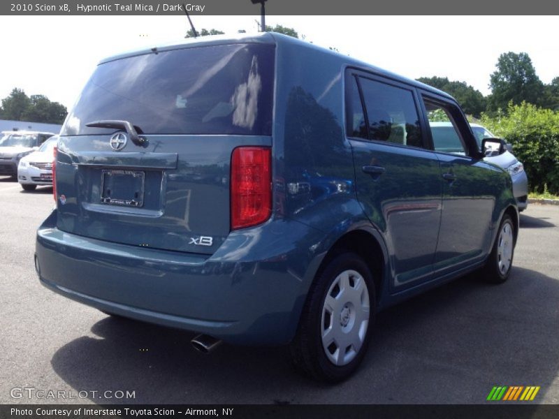 Hypnotic Teal Mica / Dark Gray 2010 Scion xB
