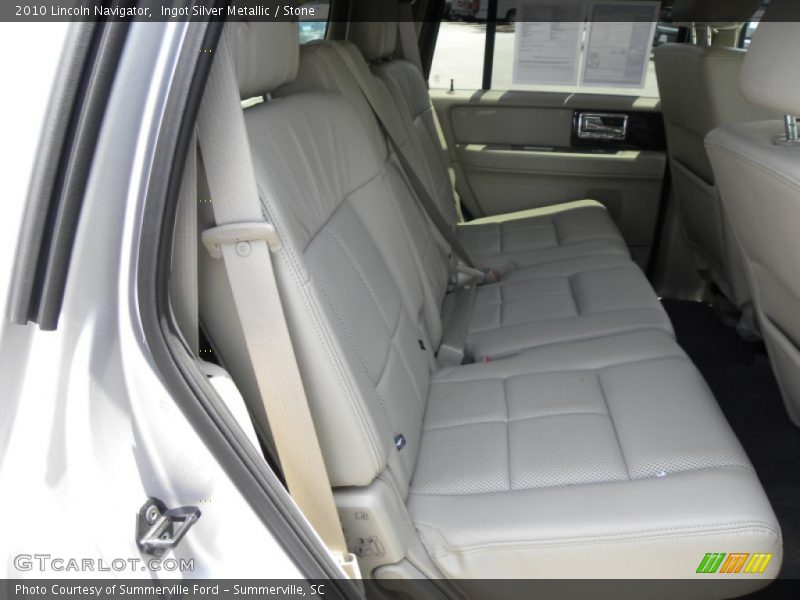 Ingot Silver Metallic / Stone 2010 Lincoln Navigator