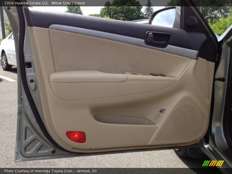 Willow Gray / Camel 2009 Hyundai Sonata GLS