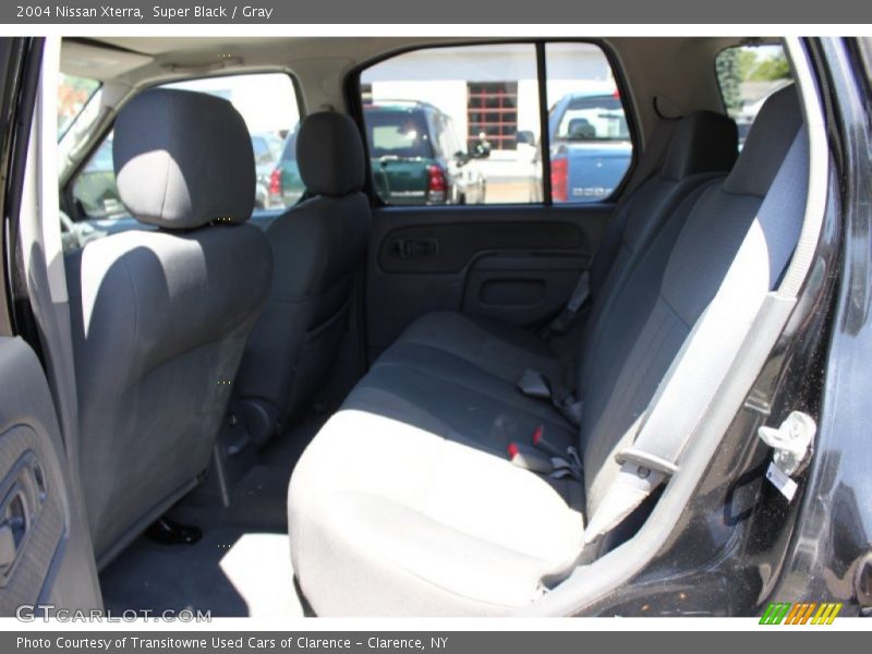 Super Black / Gray 2004 Nissan Xterra