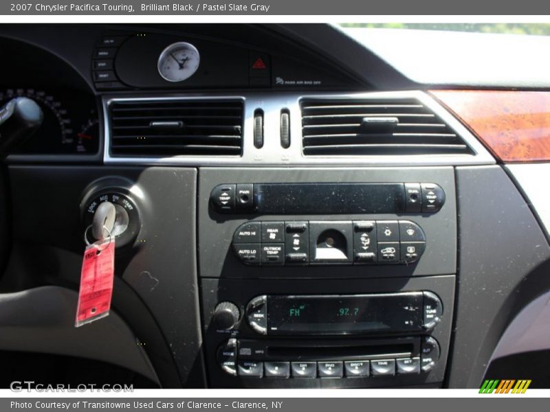 Brilliant Black / Pastel Slate Gray 2007 Chrysler Pacifica Touring