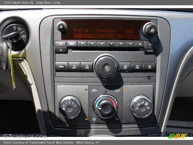 Deep Blue / Gray 2009 Saturn Aura XE
