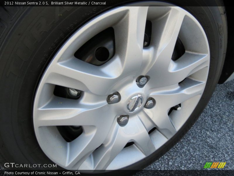 Brilliant Silver Metallic / Charcoal 2012 Nissan Sentra 2.0 S