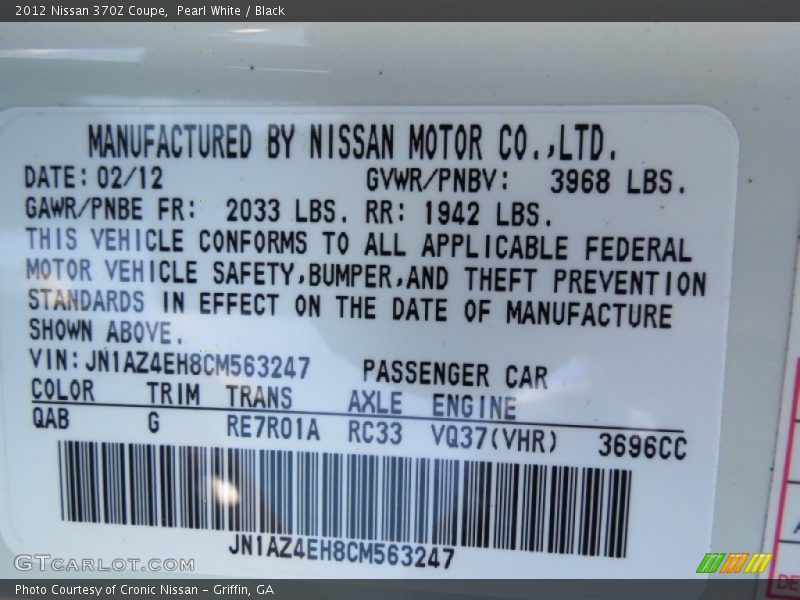 Pearl White / Black 2012 Nissan 370Z Coupe