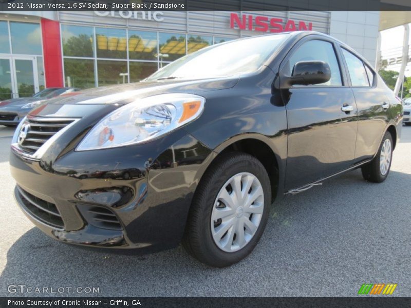 Super Black / Sandstone 2012 Nissan Versa 1.6 SV Sedan