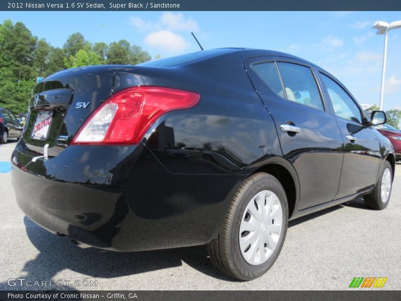 Super Black / Sandstone 2012 Nissan Versa 1.6 SV Sedan