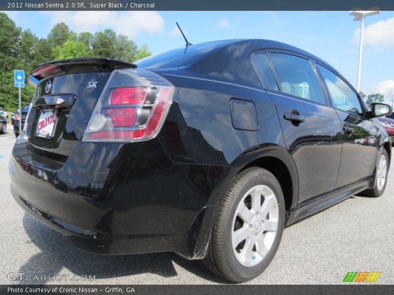 Super Black / Charcoal 2012 Nissan Sentra 2.0 SR