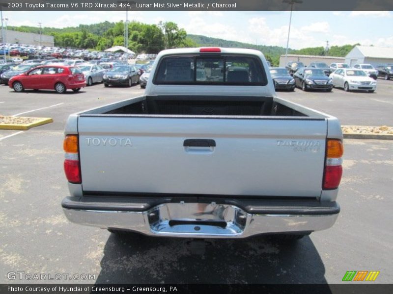 Lunar Mist Silver Metallic / Charcoal 2003 Toyota Tacoma V6 TRD Xtracab 4x4