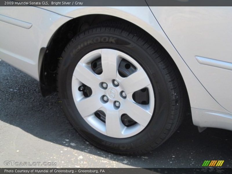 Bright Silver / Gray 2009 Hyundai Sonata GLS