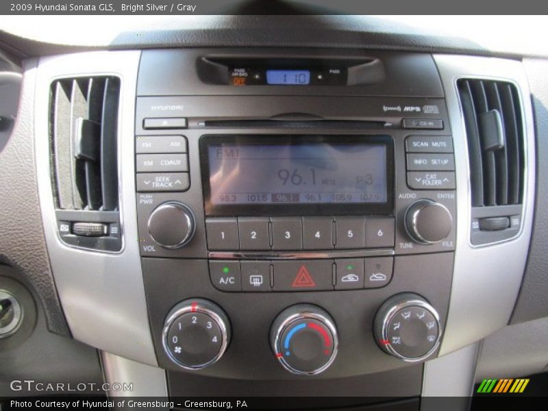 Bright Silver / Gray 2009 Hyundai Sonata GLS