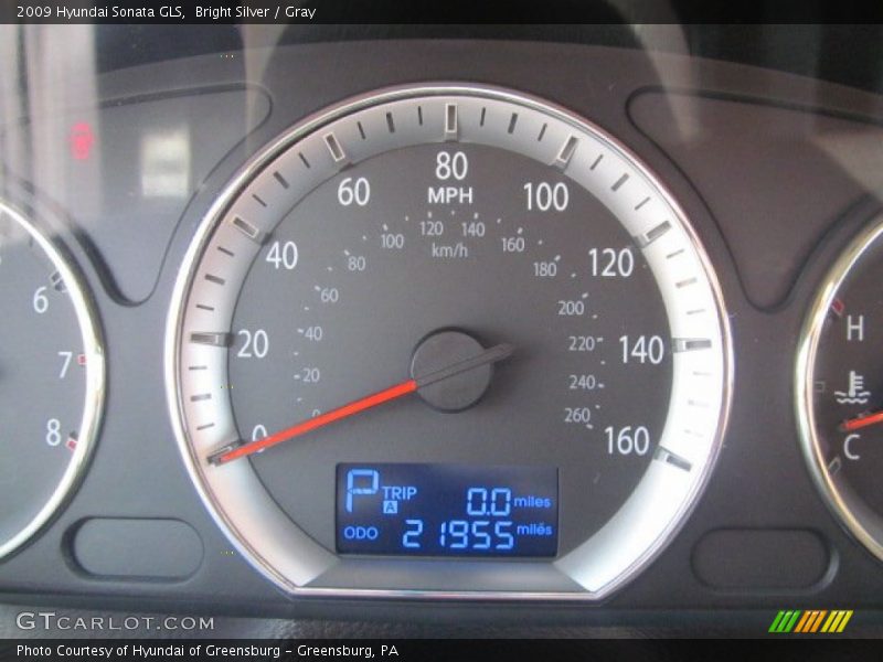 Bright Silver / Gray 2009 Hyundai Sonata GLS