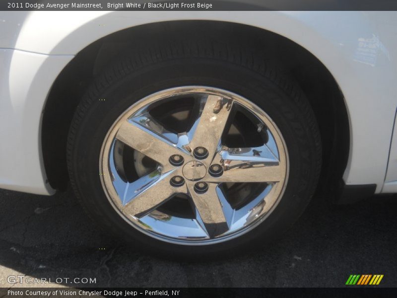 Bright White / Black/Light Frost Beige 2011 Dodge Avenger Mainstreet