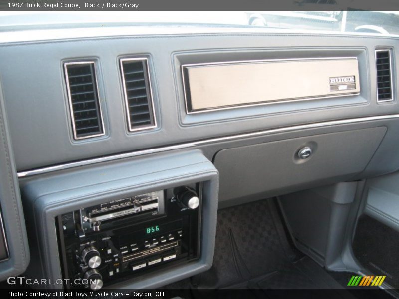 Black / Black/Gray 1987 Buick Regal Coupe