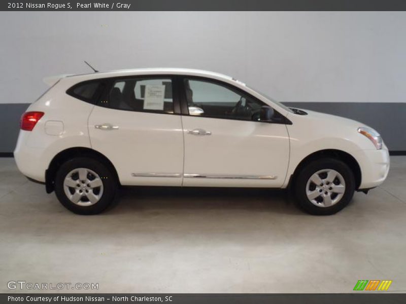 Pearl White / Gray 2012 Nissan Rogue S