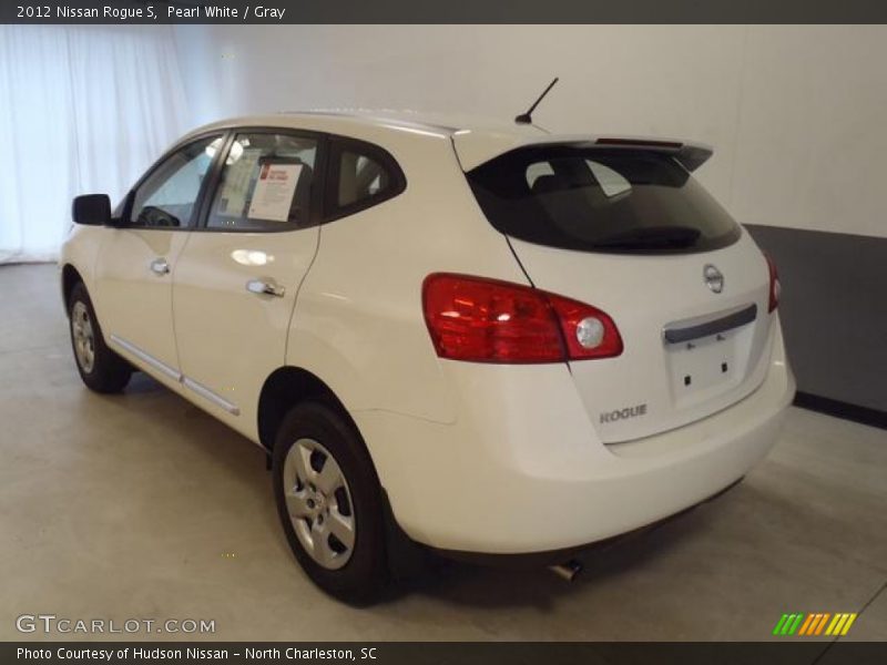 Pearl White / Gray 2012 Nissan Rogue S