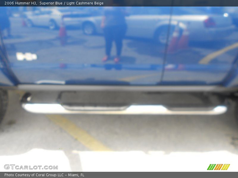 Superior Blue / Light Cashmere Beige 2006 Hummer H3