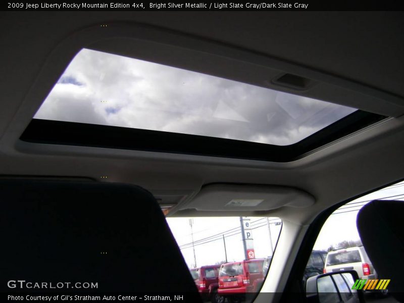 Bright Silver Metallic / Light Slate Gray/Dark Slate Gray 2009 Jeep Liberty Rocky Mountain Edition 4x4