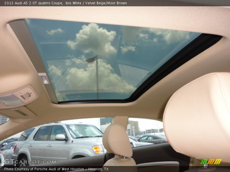 Sunroof of 2013 A5 2.0T quattro Coupe
