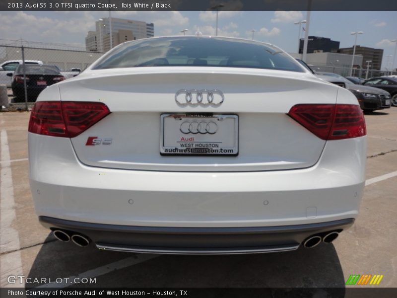 Ibis White / Black 2013 Audi S5 3.0 TFSI quattro Coupe