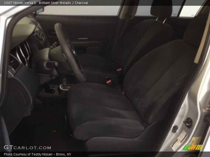 Brilliant Silver Metallic / Charcoal 2007 Nissan Versa S