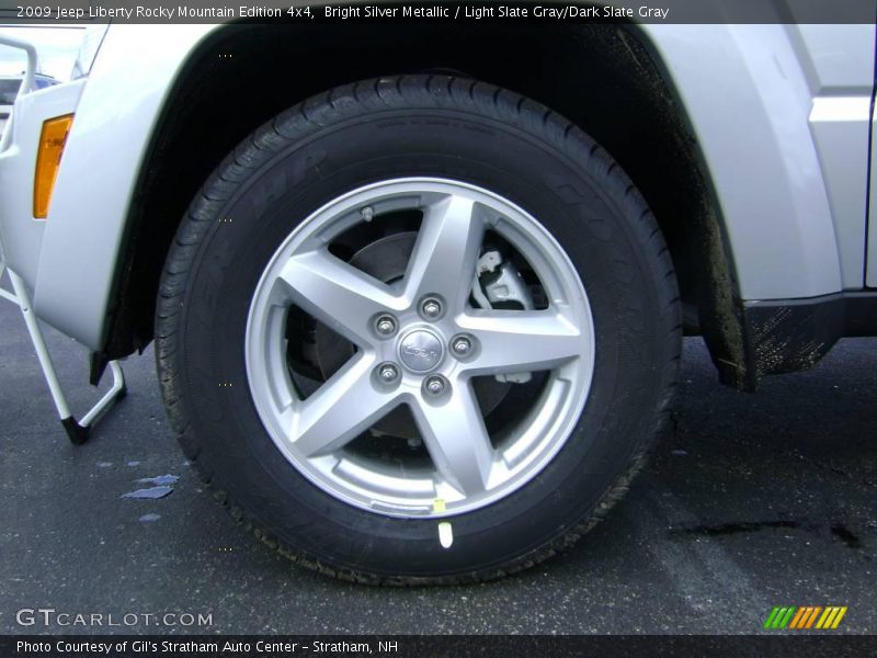 Bright Silver Metallic / Light Slate Gray/Dark Slate Gray 2009 Jeep Liberty Rocky Mountain Edition 4x4