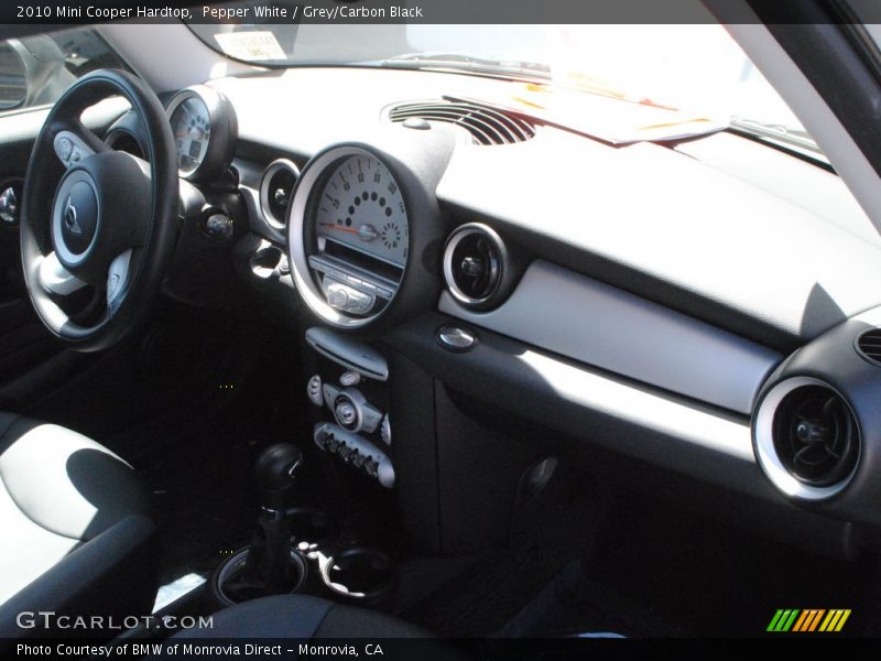 Pepper White / Grey/Carbon Black 2010 Mini Cooper Hardtop