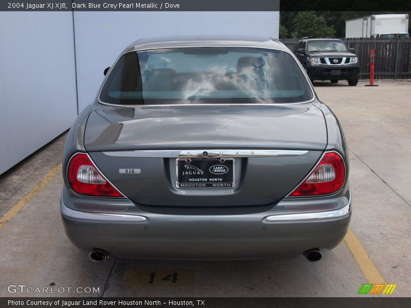 Dark Blue Grey Pearl Metallic / Dove 2004 Jaguar XJ XJ8