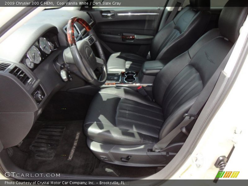 Cool Vanilla White / Dark Slate Gray 2009 Chrysler 300 C HEMI