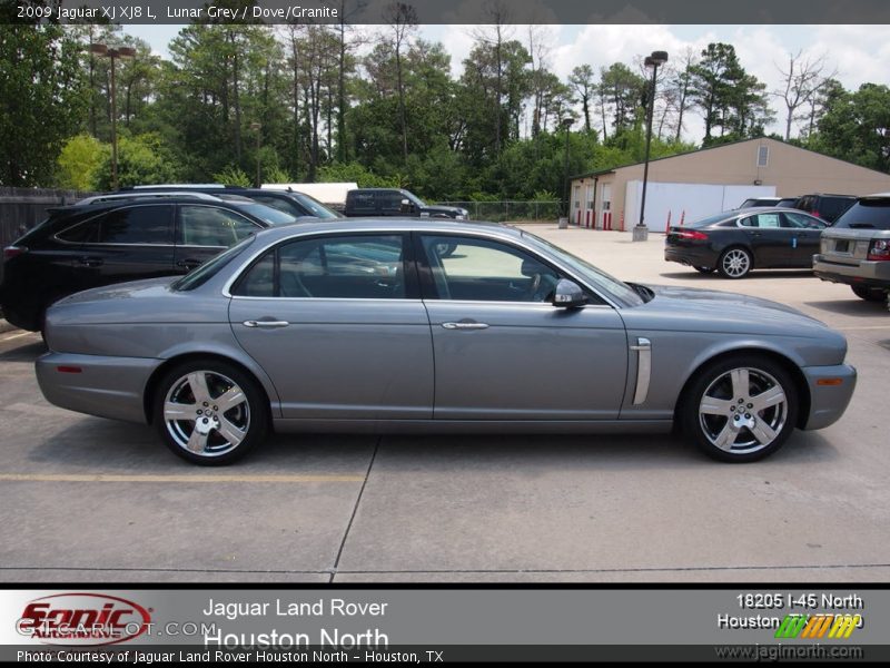 Lunar Grey / Dove/Granite 2009 Jaguar XJ XJ8 L