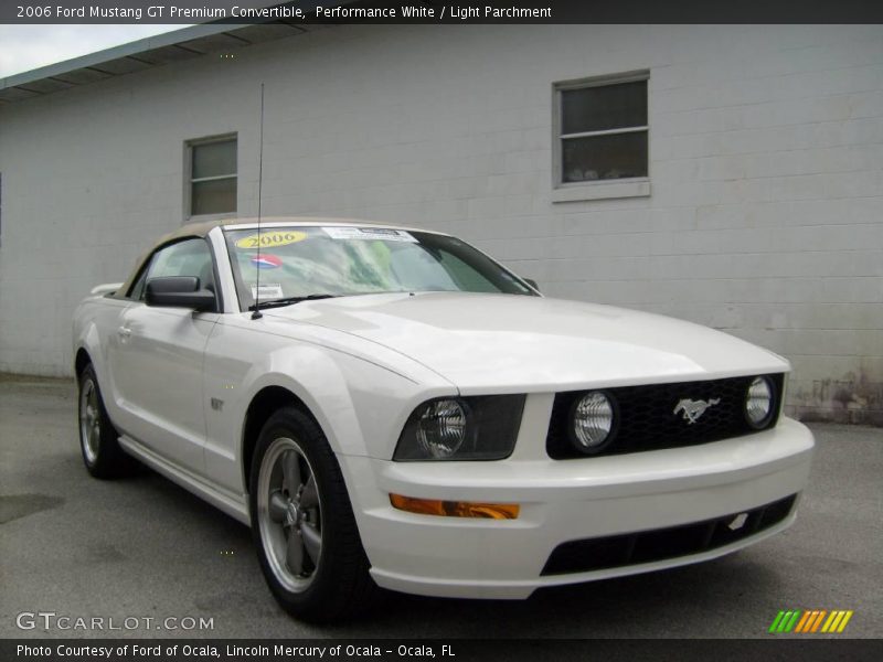 Performance White / Light Parchment 2006 Ford Mustang GT Premium Convertible