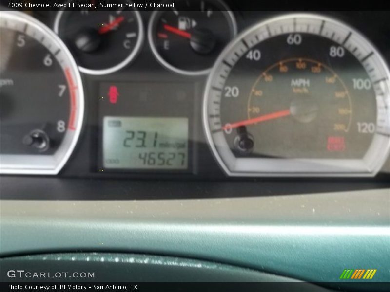 Summer Yellow / Charcoal 2009 Chevrolet Aveo LT Sedan