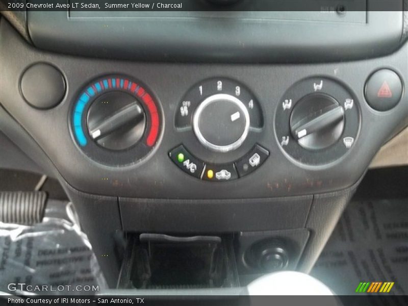 Summer Yellow / Charcoal 2009 Chevrolet Aveo LT Sedan