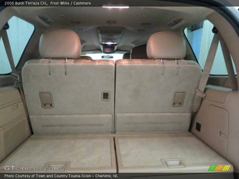 Frost White / Cashmere 2006 Buick Terraza CXL